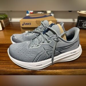 ASICS Men's Gray Running Shoes Gel- Cumulus 26 10.5